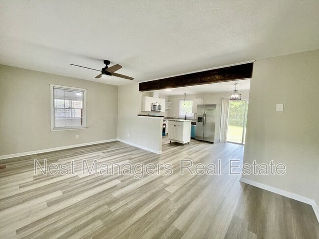 Building Photo - 7566 Carrollburg Dr