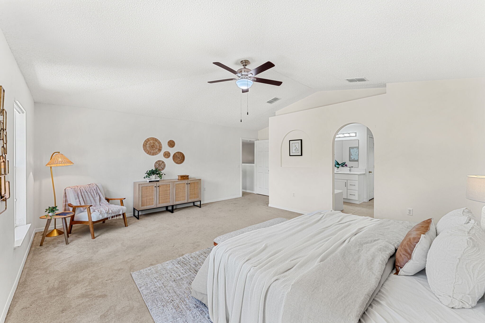 Building Photo - 2223 Dryden Ct