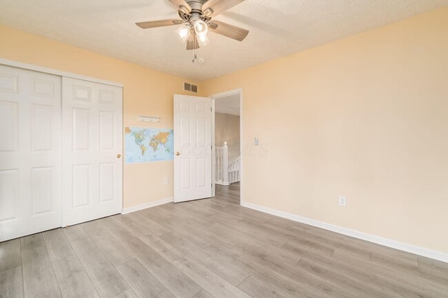 Building Photo - 7916 Bridge Crossing Ct