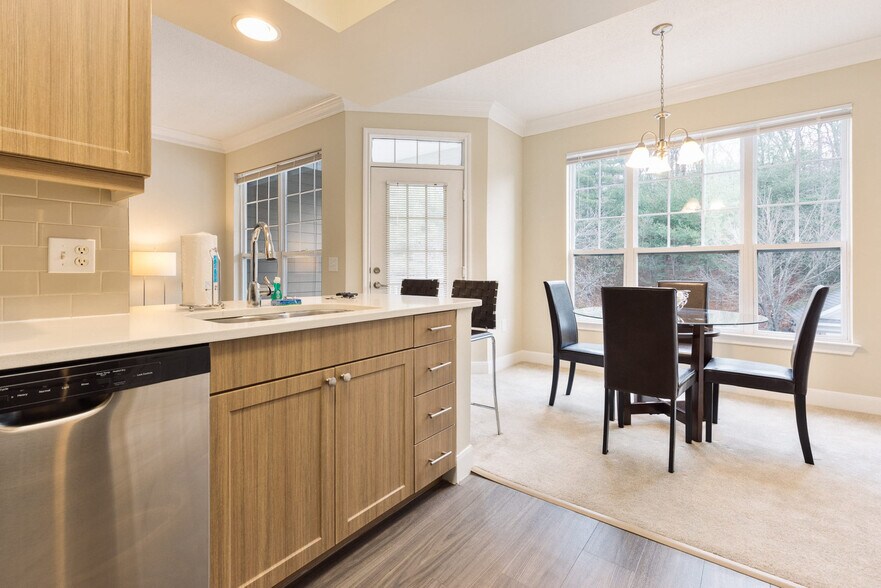 Building Photo - 67 Black Bear Dr