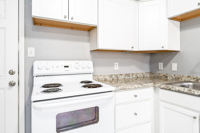 Building Photo - 514 Frazier St