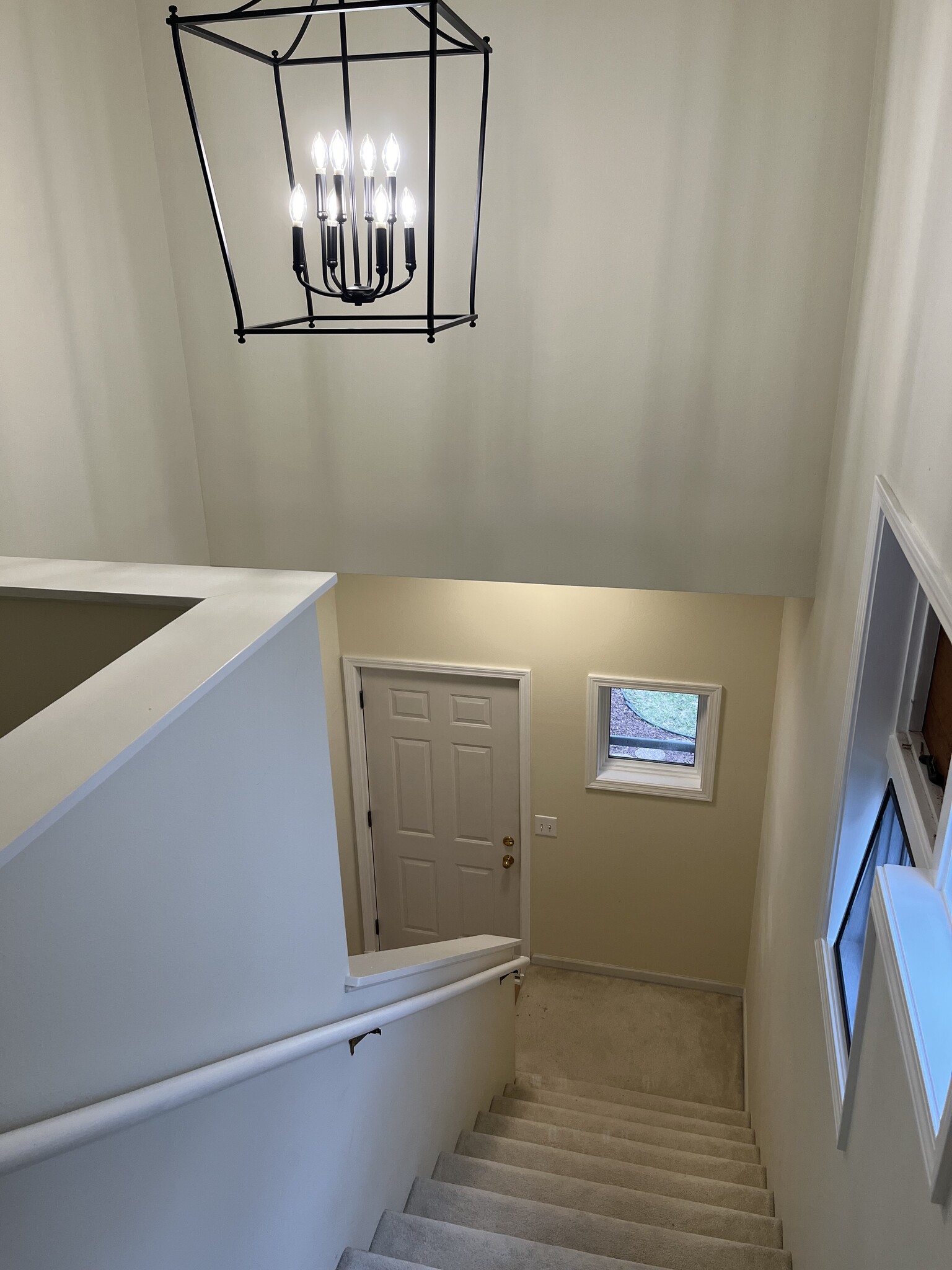 Up Stairway - 984 22nd Ave