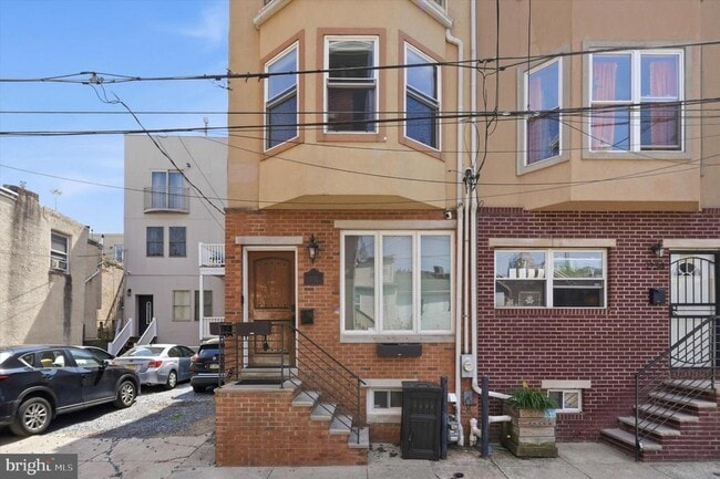 Building Photo - 1232 Webster St