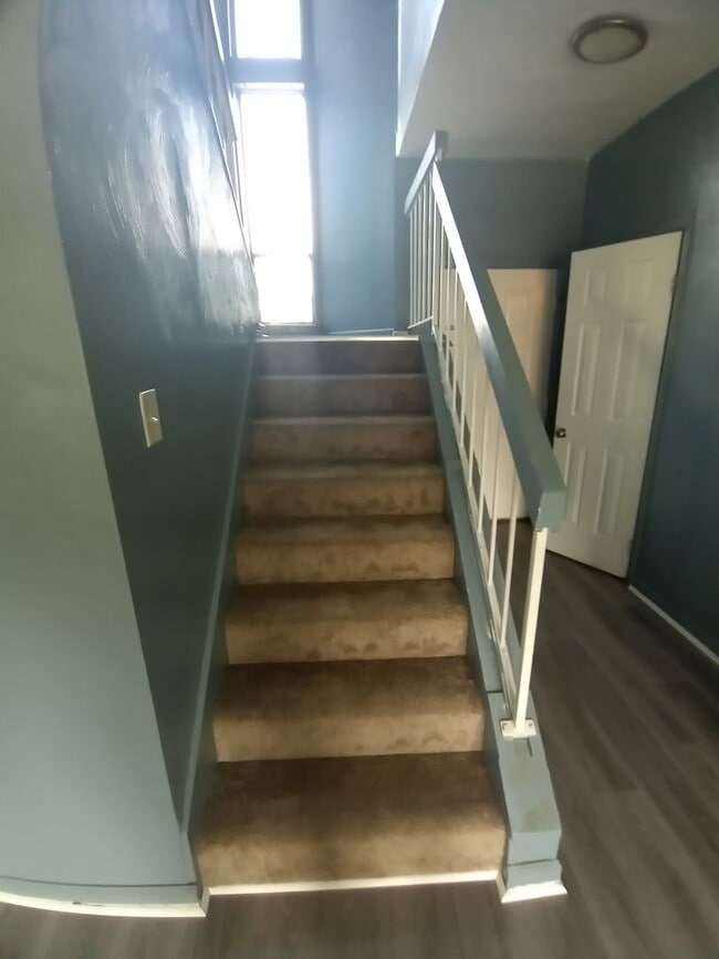 Building Photo - 3 bedroom, 2.5 bath single family home in Virginia Beach