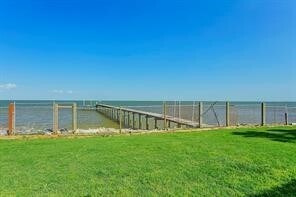 Building Photo - 135 1st St