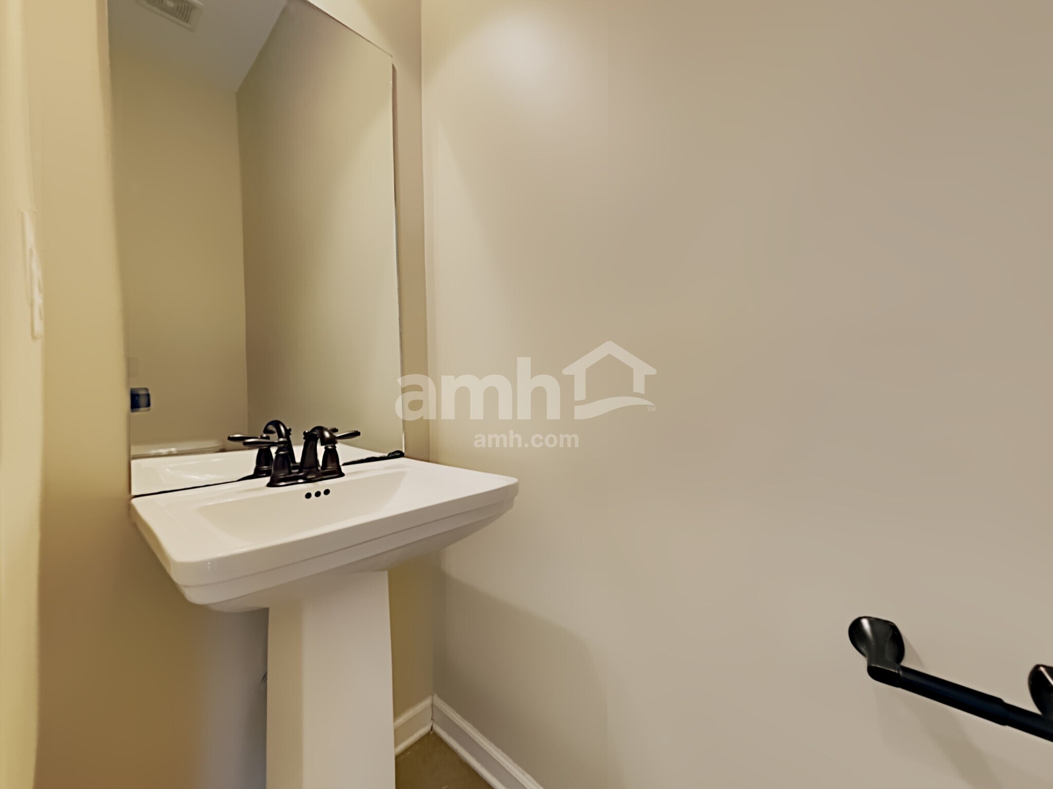 Building Photo - 9274 Afton Grove Rd