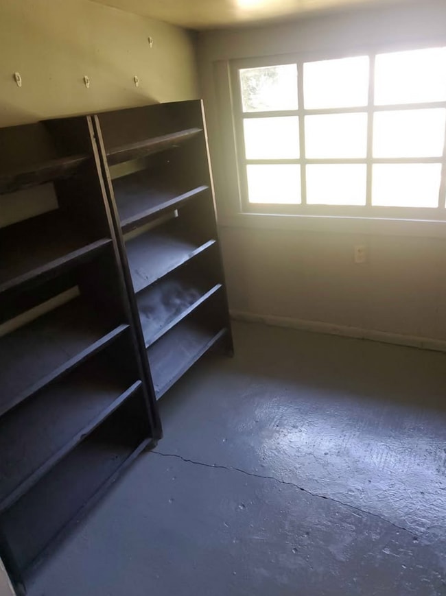 Building Photo - 5624 Obrien Ave