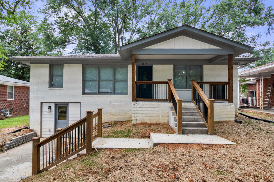 Building Photo - Room in Duplex on Hightower Ct NW