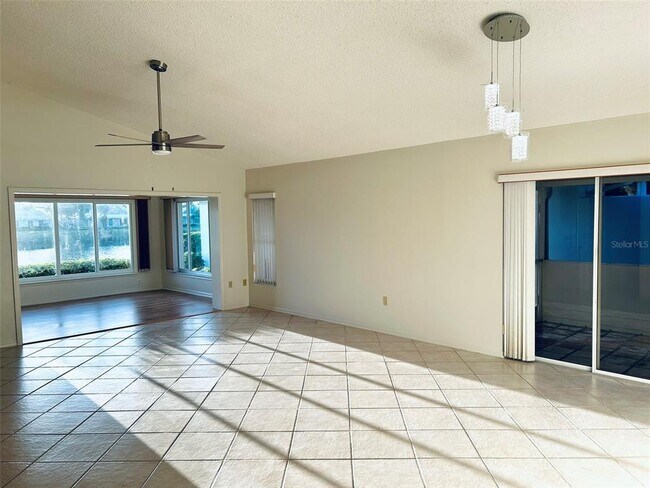 Building Photo - 799 Harrington Lake Dr N