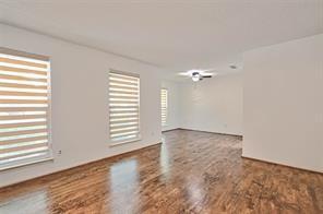Building Photo - 2922 Lakefield Way