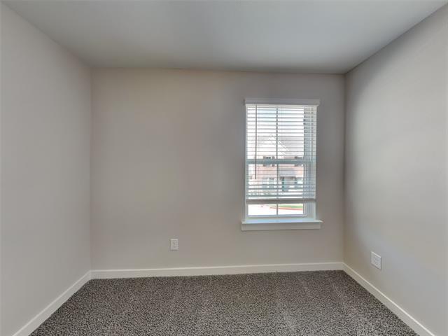 Building Photo - 1029 Fallgate Dr