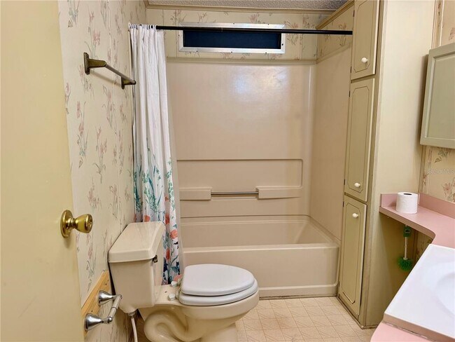 Building Photo - 4637 Belle Grove