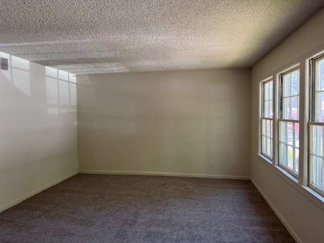 Building Photo - 114 Pine Creek Court Ext