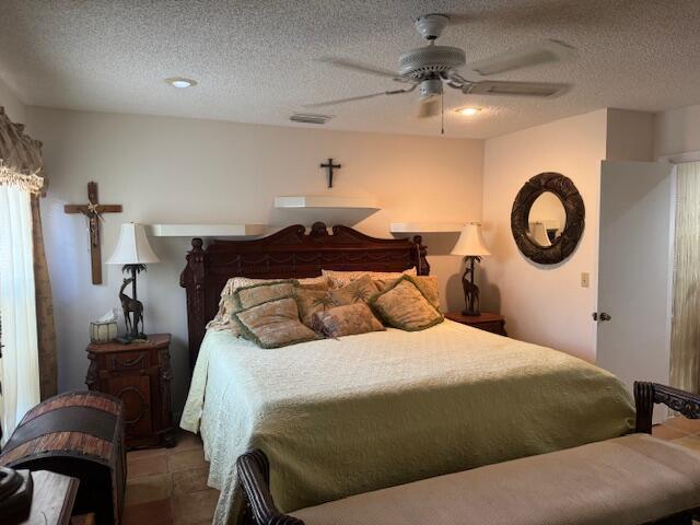 Building Photo - 5723 Lakeview Mews Cir