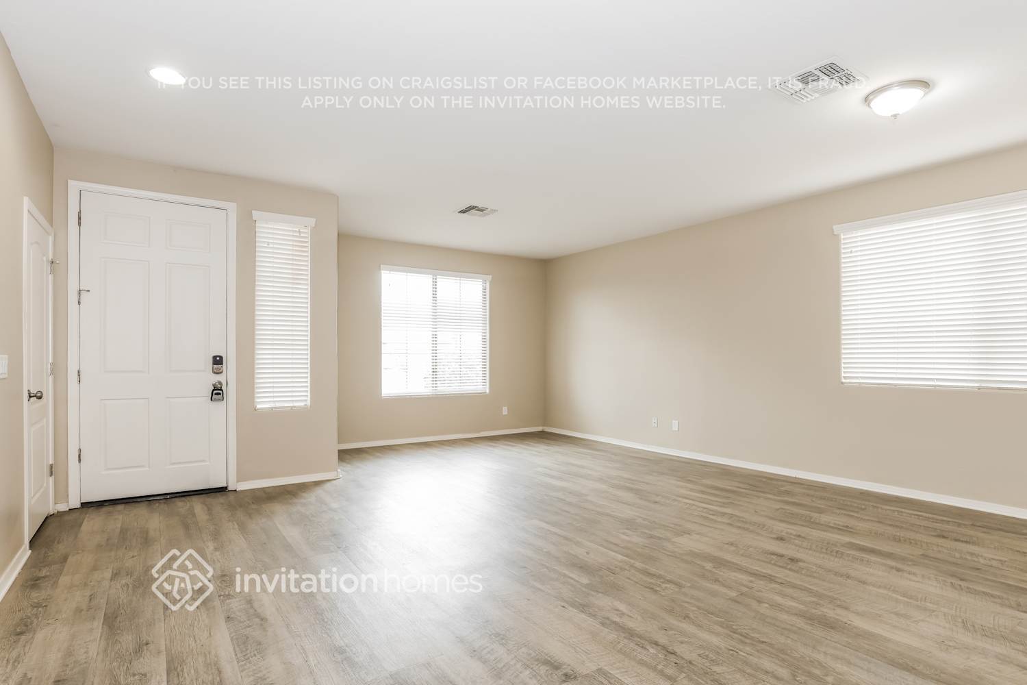 Building Photo - 11855 W Monte Vista Rd