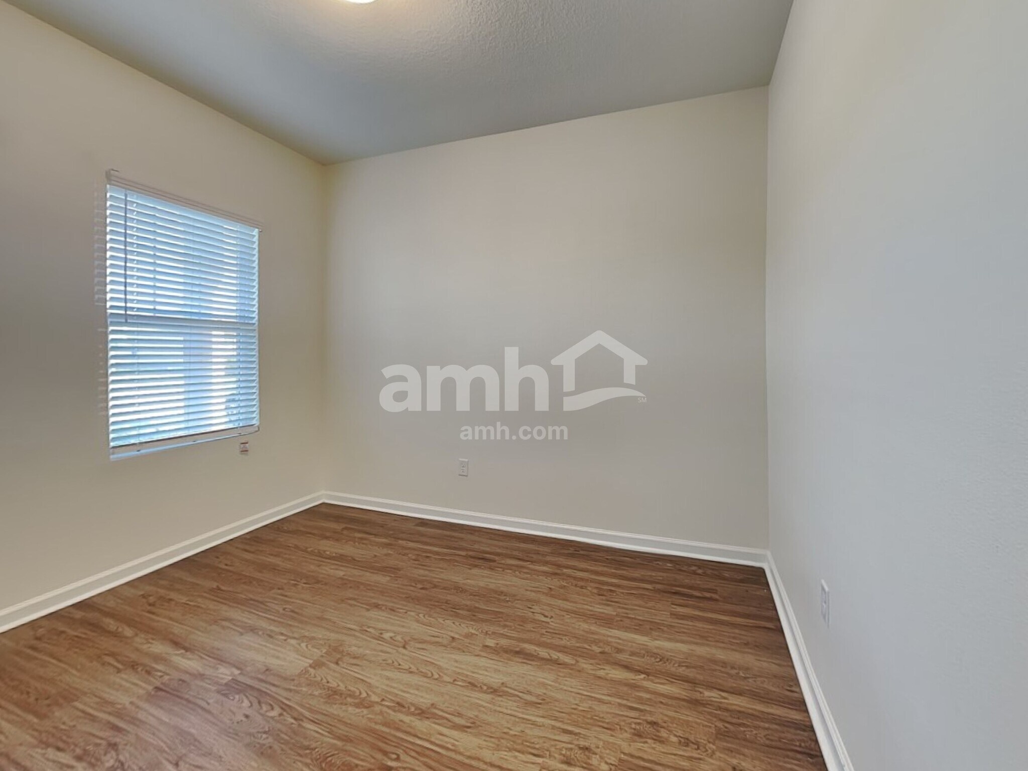 Building Photo - 11615 Oak Bend Ct