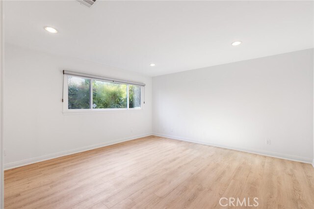 Building Photo - 248 N Rexford Dr