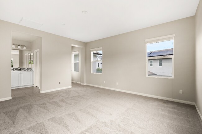 Building Photo - 2754 Overlook Point Dr