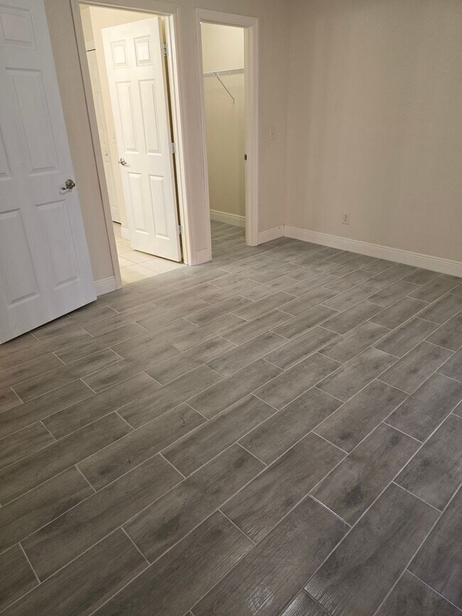 Building Photo - Newer 3/2 Townhome in Inverness!!!