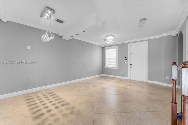 Building Photo - 851 SW 154th Path