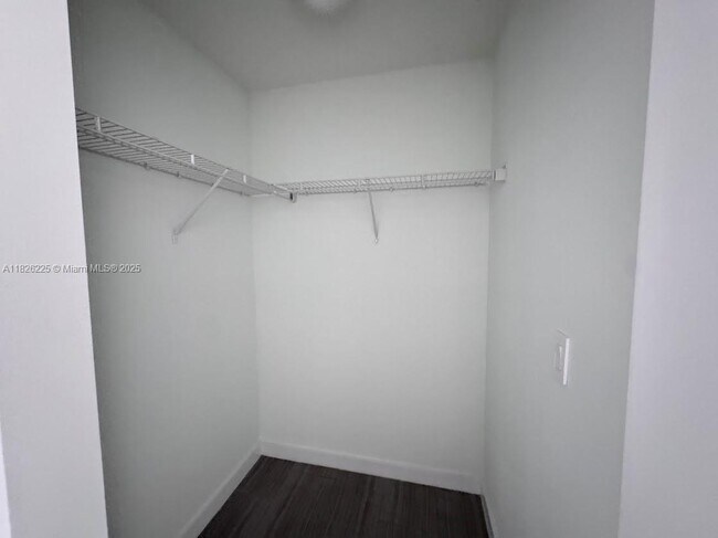 Building Photo - 1776 Polk St