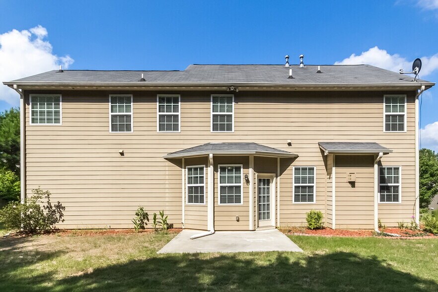 Building Photo - 7 Nash Ln