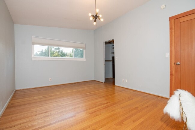 Building Photo - Magnolia 4 bedroom, 3 bathroom