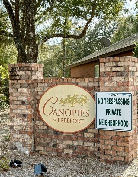 Building Photo - 70 Jakes Way