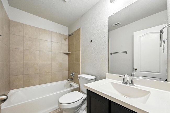 Building Photo - 1724 Long Meadow Rd