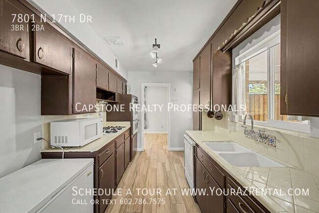 Building Photo - 7801 N 17th Dr