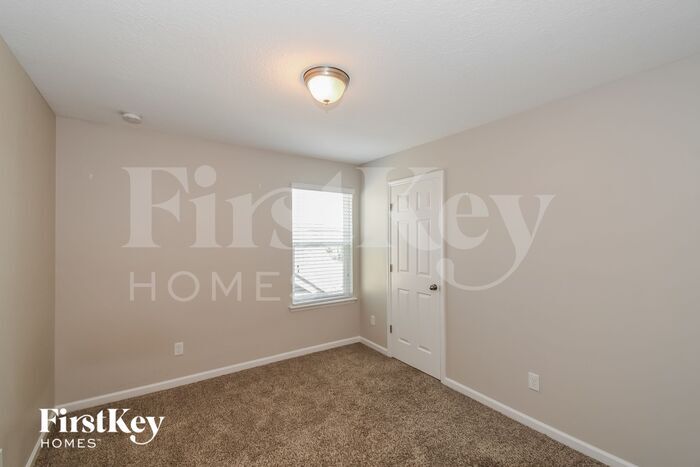 Building Photo - 7031 Azalea Grove Dr