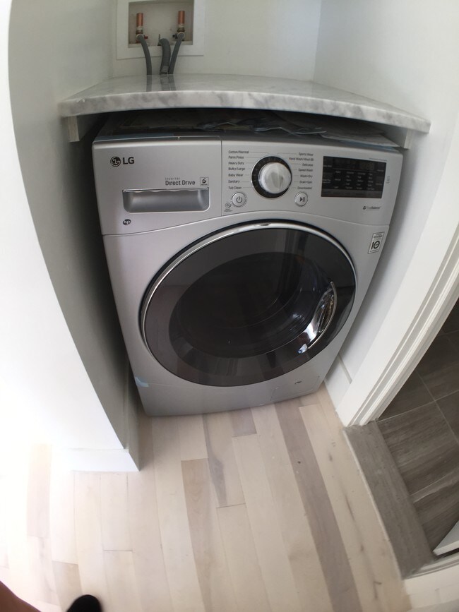 Floorplan - 658-666 West 188th