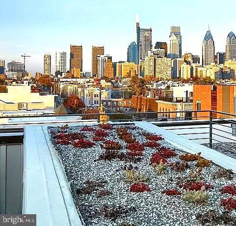 Building Photo - 2102 Kimball St