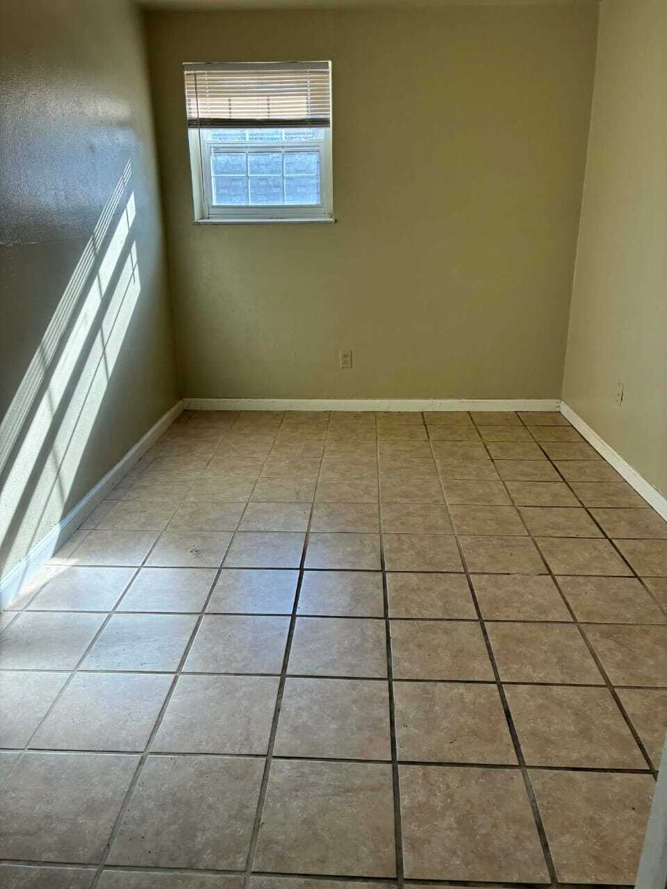 Building Photo - 1170 Grand Terrace Dr