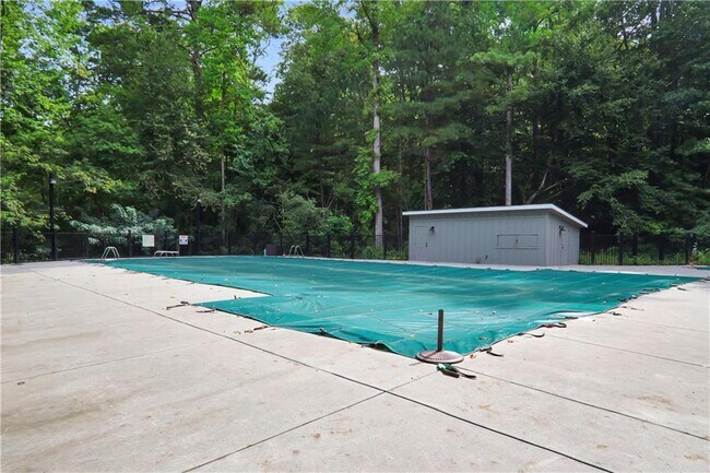 Building Photo - 745 Winterwind Way