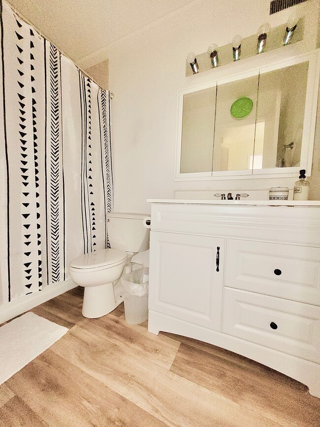Bathroom - 1700 Civic Center Dr