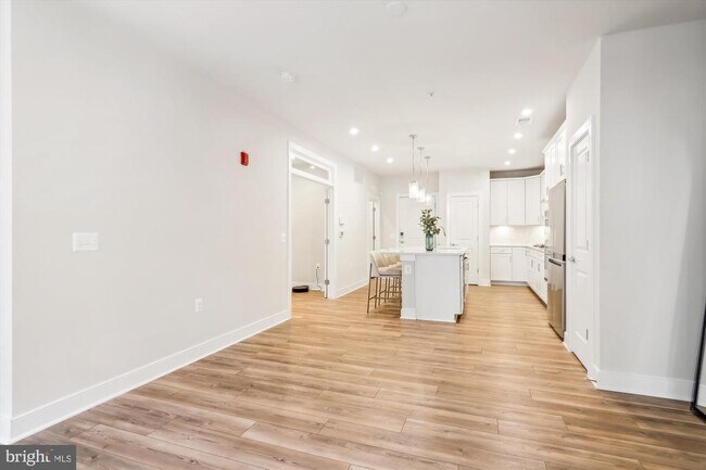 Building Photo - 104 St Ives Pl