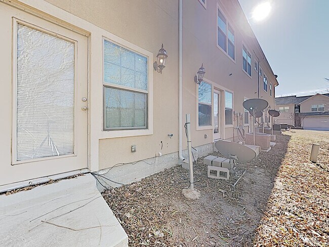 Building Photo - 1540 Aldra Dr