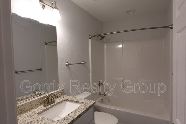 Building Photo - 4772 Rill Loop