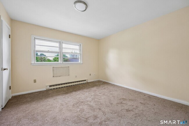 Building Photo - 54 Buckridge Rd