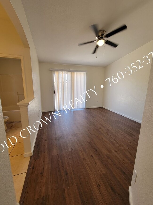 Building Photo - 669 Sagebrush St