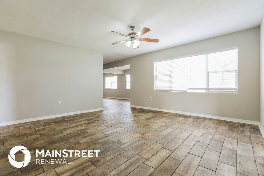 Building Photo - 731 Cypress Ave