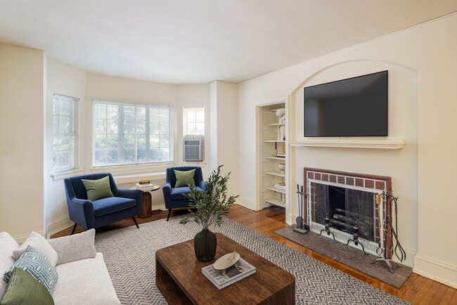 Interior Photo - Haverford Gables