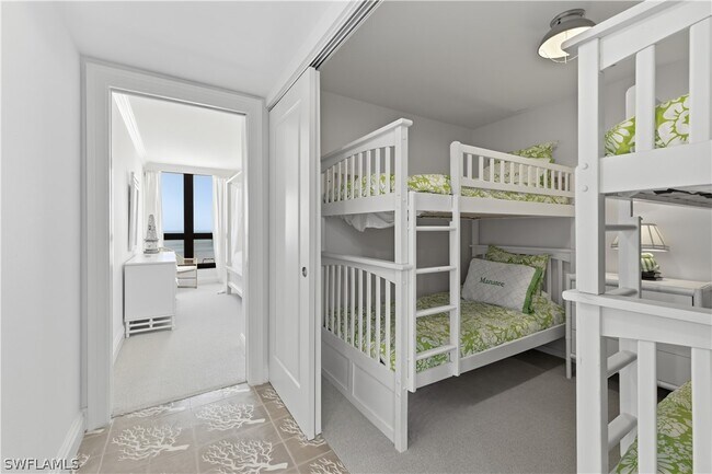 Building Photo - 3115 Gulf Shore Blvd N