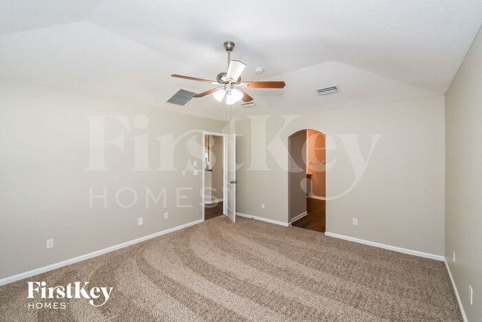 Building Photo - 86245 Sand Hickory Trail