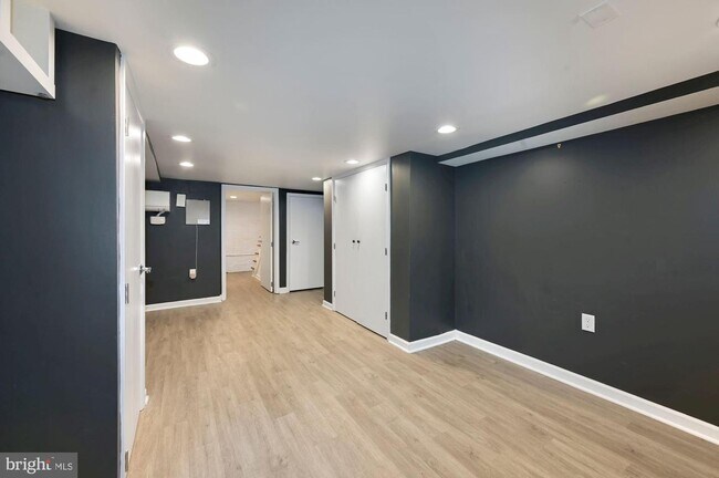 Building Photo - 3416 N St NW