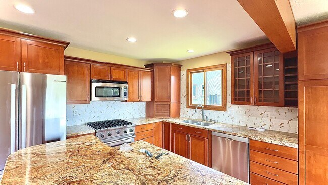 Building Photo - Jeremy Ranch Retreat – Available Now