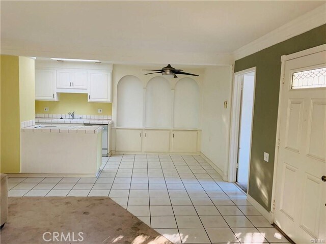 Building Photo - 2276 Via Mariposa E