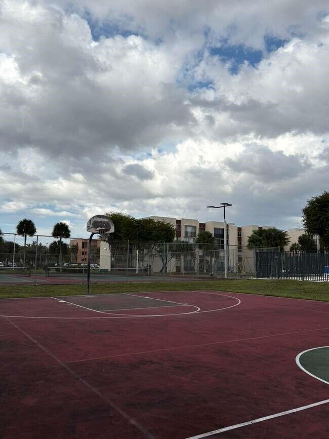 Building Photo - 9441 SW 4th St