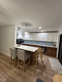 Building Photo - 8761 Ilex Ct